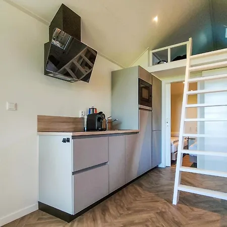Tiny House 28 بيت للعطل