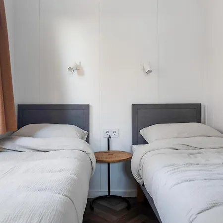 Tiny House 28 بيت للعطل Wenum